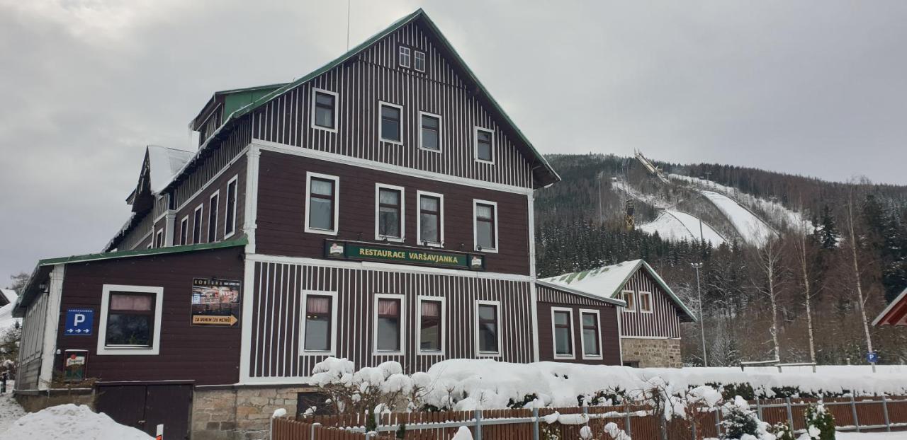 Penzion Varsavjanka Harrachov Buitenkant foto