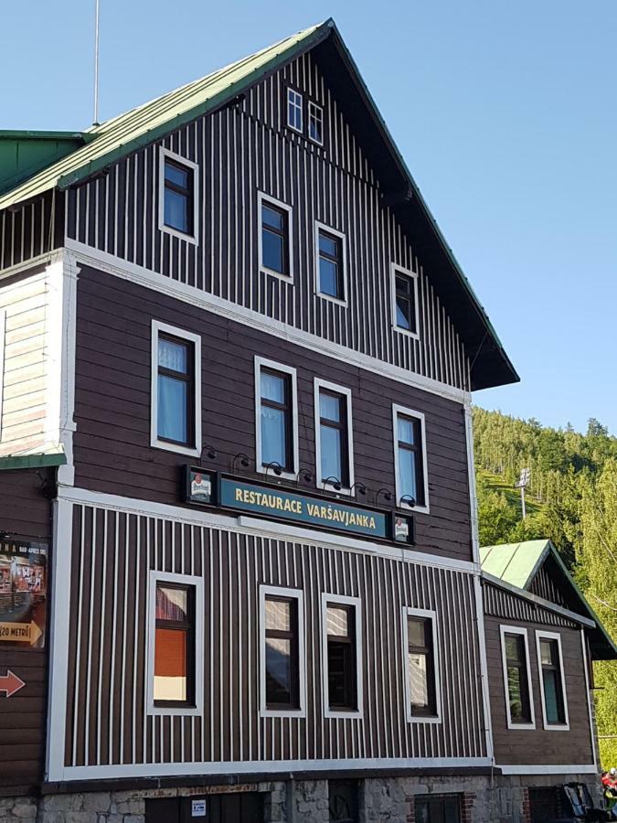 Penzion Varsavjanka Harrachov Buitenkant foto